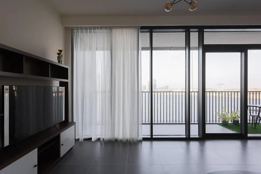 Waterfront 2Bdr Emaar Edge 1 Apartment Dubai