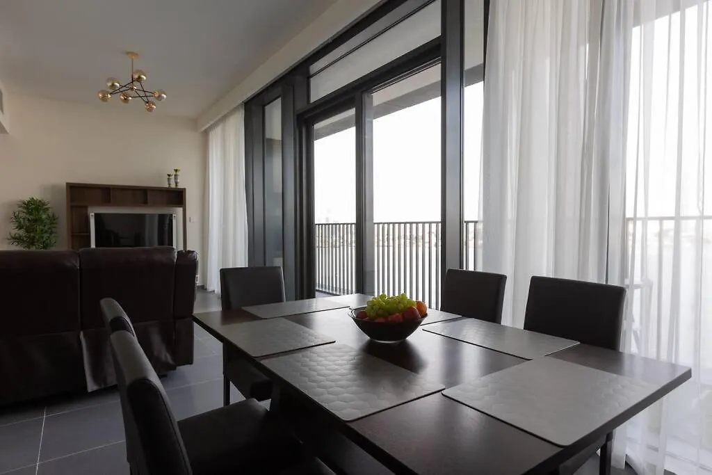 Waterfront 2Bdr Emaar Edge 1 Apartment Dubai 0*,  United Arab Emirates